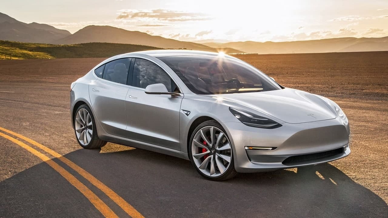 У автомобилей Tesla появились новые проблемы